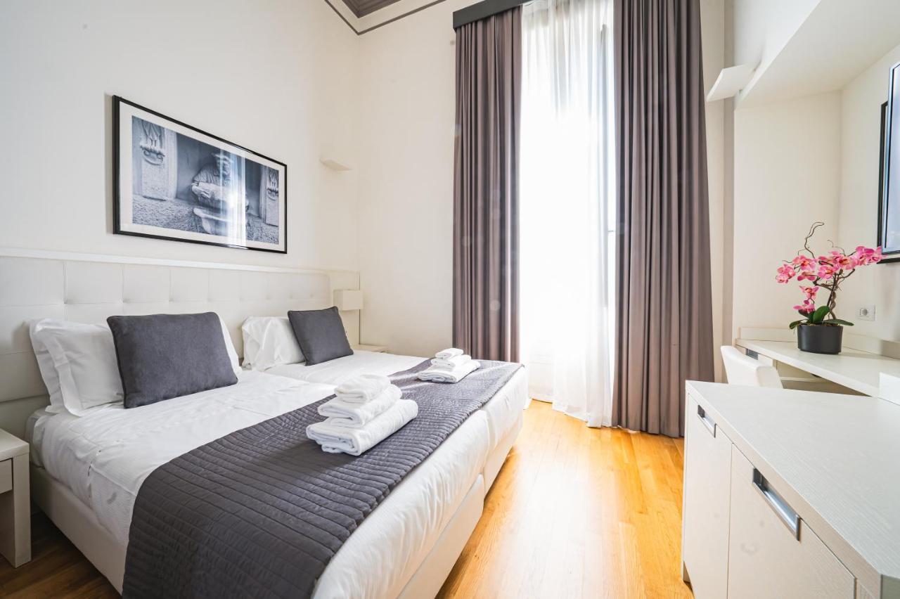 Capitals Luxury River Hotel Рим Екстериор снимка